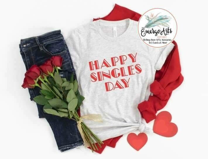 Happy Singles Day Graphic Tee