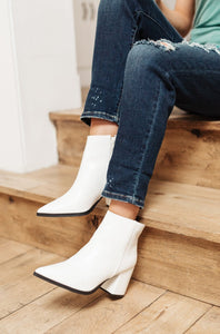 Amari Ankle Boots in White